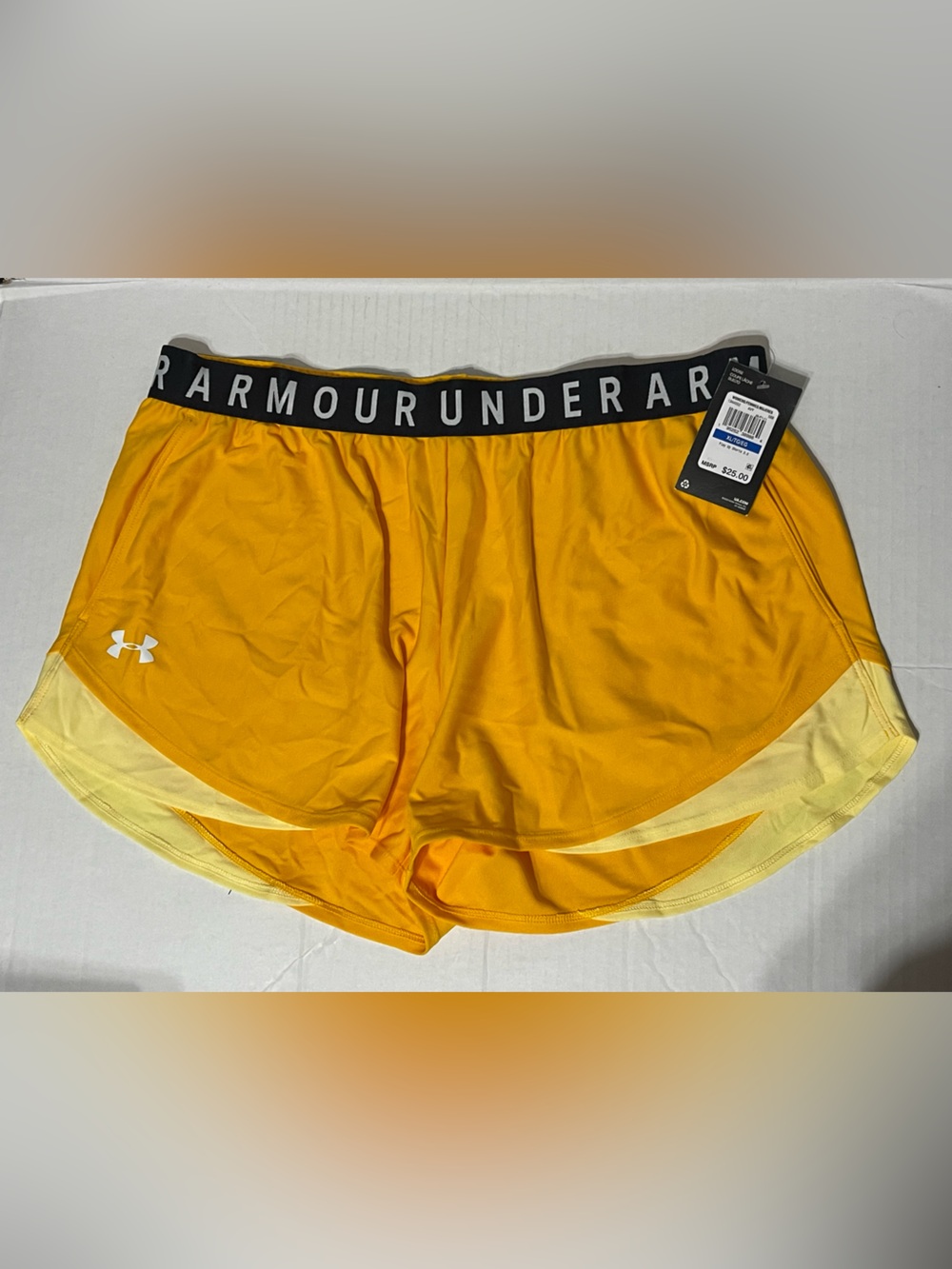 Under Armour Play Up Shorts 3.0 - Women’s XL - Cruise Gold - NWT